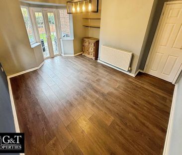 4 bedroom detached house to rent - Photo 4