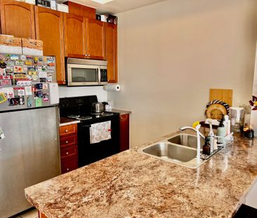 For Lease - 5010 Corporate Drive Unit# 422, Burlington, Ontario - Photo 3