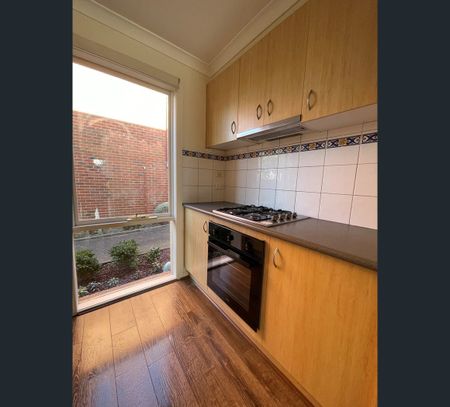 10/117 Albion Street, Brunswick, Vic 3056 - Photo 3