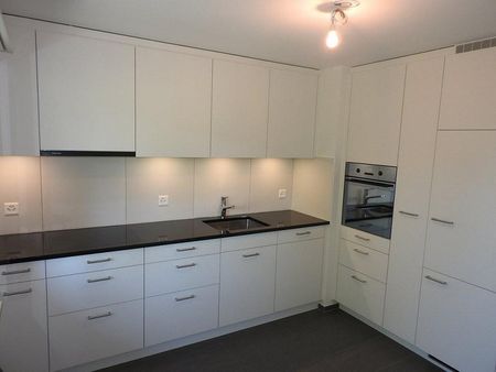 Attraktives renoviertes Doppeleinfamilienhaus - Photo 5