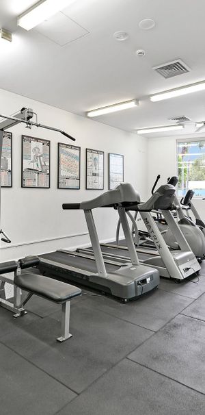 Massive Modern Family Home With Views - Photo 1