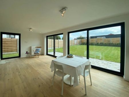 Recente woning met 3 slaapkamers, ruime oprit en tuin - Photo 5