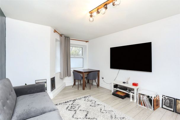 1 bedroom apartment to rent Central Hill, London, SE19 - Photo 1