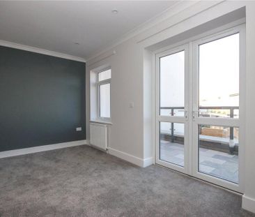 4 bedroom townhouse to rent - Photo 3