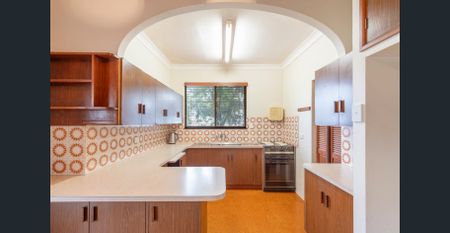 Family-Friendly Home in Great Location - Photo 5