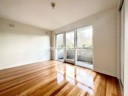 2Bedrooms, 1Bathrooms - Photo 4