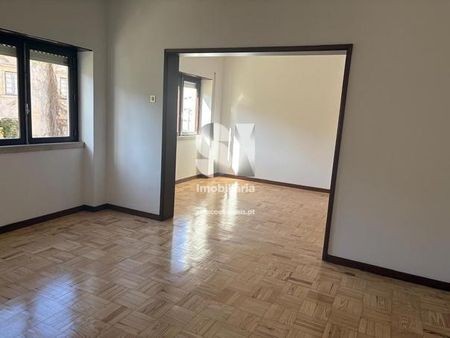 Apartamento T4+1 - Photo 4