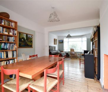 3 bedroom semi-detached house to rent - Photo 4