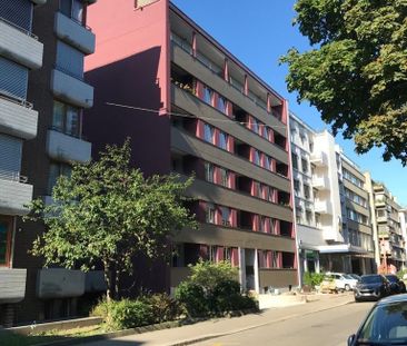 "Sanierte Wohnung an guter Lage im Gundeli - nähe Bahnhof SBB" - Photo 1