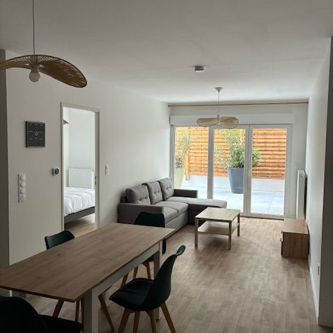 Location Appartement 2 pièces 53m² - Photo 1