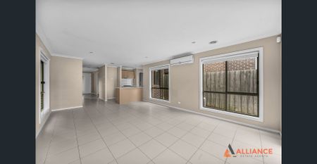 Spacious 4-Bedroom Townhouse in Prime Mernda Location - Photo 3