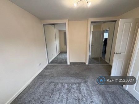 2 bedroom flat to rent - Photo 5