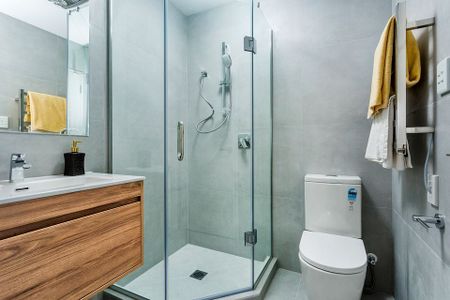 Modern 3 Bedroom Townhouse in Henderson! - Photo 5