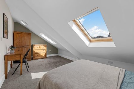 3 bedroom apartment to rent - Photo 4