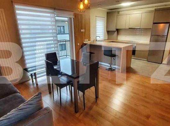 Apartament tip penthouse, 100 mp, garaj, zona strazii Aurel Vlaicu - Photo 1