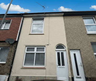 Cyprus Road, Portsmouth, PO2 - Photo 2