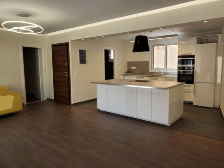 Διαμέρισμα για ενοικίαση Πλατεία Καρύτση (Κέντρο) - Photo 3