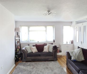 3 bedroom House To Let - Photo 1