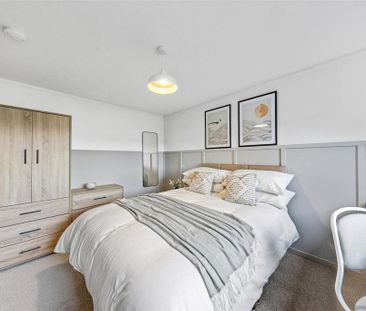 5 bedroom semi-detached house to rent - Photo 4