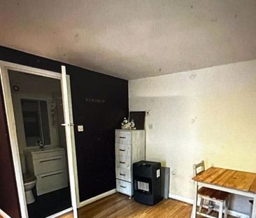 1 bedroom property to rent - Photo 3