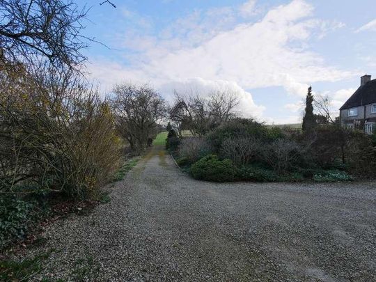 Perrots Brook, Cirencester, GL7 - Photo 1