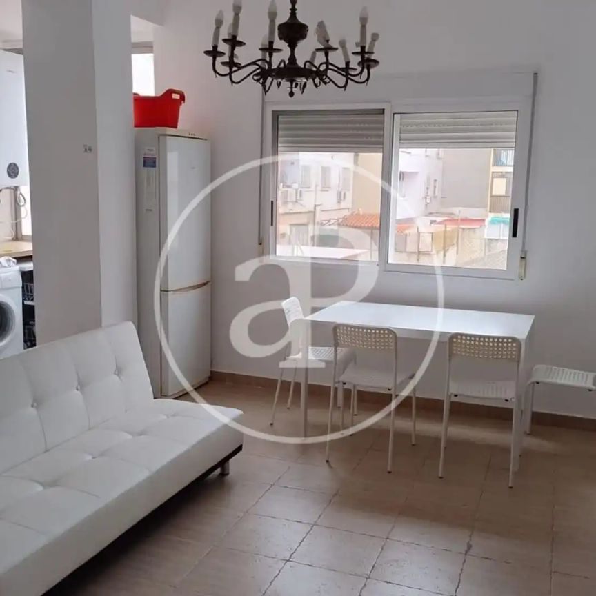 Piso de alquiler en Avinguda del Cardenal Benlloch, Albors - Photo 1