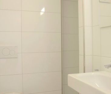 "moderne 1.5-Zimmer-Wohnung mit Balkon und Lift im Haus an zentrale... - Photo 4