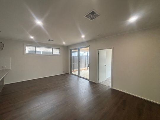 Modern Comfort and Convenience in Andrews Farm! - Photo 1