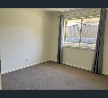 15 Emerald Drive, Mount Gambier, SA 5290 - Photo 4