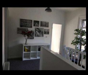 Middleton Road, Oldham, OL9 - Photo 2