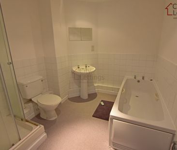 2 Bedroom Apartment - Photo 6