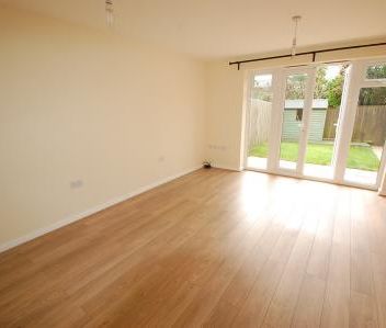 Suffolk Way, Church Gresley, DE11 - Photo 2