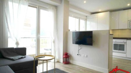 Piso de alquiler en Zona Playa - Foto 2