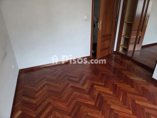 Piso en alquiler en Almeiras - Photo 1