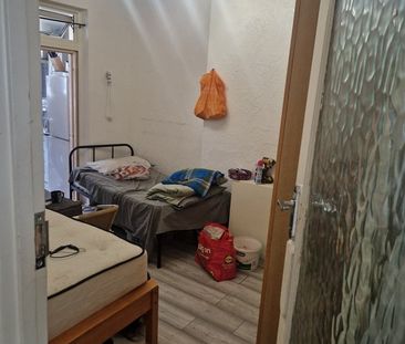 Room in a Shared House, Thornton Road, IG1 - Photo 1