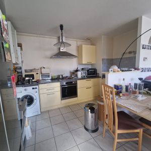 Location Appartement 3 pièces 59m² AUDINCOURT 25400 - Photo 3