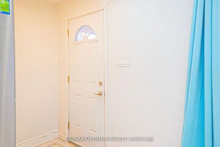 For Lease - 66 Corby Crescent, Brampton, Ontario - Photo 4