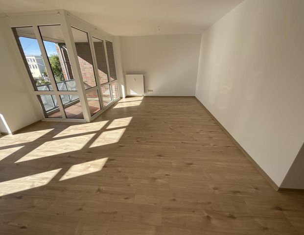 Helle, renovierte 3-ZKB-Balkonwohnung in der City zu vermieten! - Foto 1