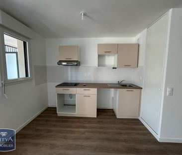 Location Appartement 4 pièces 92m² CAEN 14000 - Photo 3