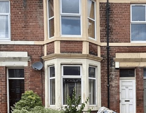 2 bedroom terraced house to rent - Photo 1