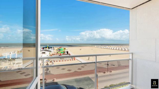 ongemeubeld 3-slaapkamerappartement op de Zeedijk te Zoute - Photo 1