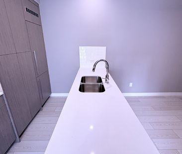 310 15 Avenue SW - 1 - Photo 4