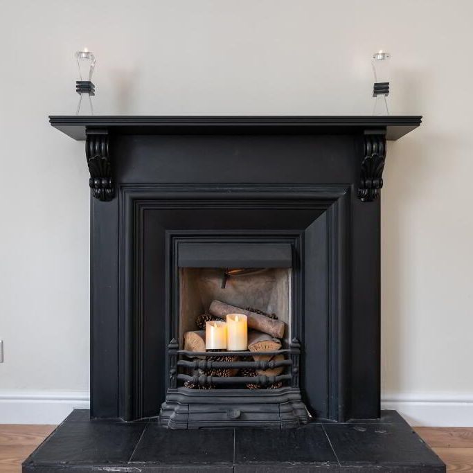 28 Lisburn Street, Royal Hillsborough, BT26 6AB - Photo 1