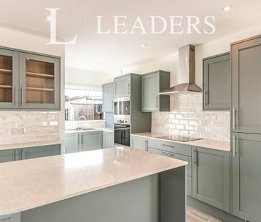 3 bedroom detached house to rent - Photo 6