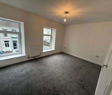 Oakfield Street, Swansea, SA4 - Photo 3