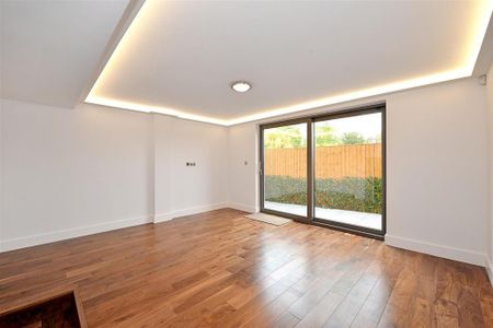 5 bedroom house to rent - Photo 2