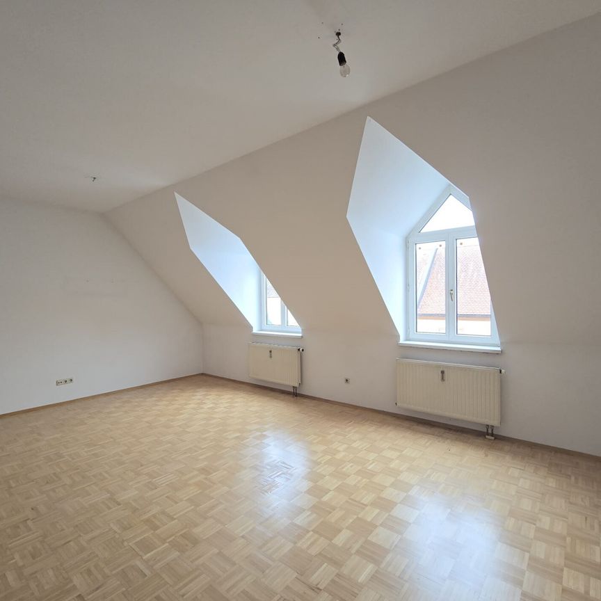 2 Zimmer DG Wohnung in zentraler Lage - Bismarckstraße 1 in Fürstenfeld - Photo 1