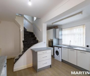 3 bedroom end of terrace house to rent - Photo 6