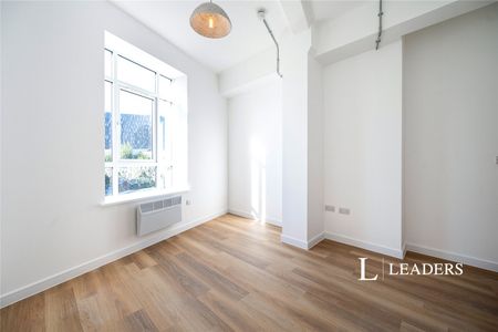 1 bedroom apartment to rent Commercial Road, Portsmouth, Hampshire, PO1 - Photo 4