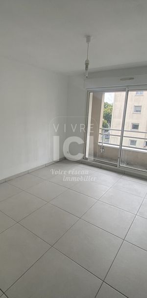 Location Appartement 1 pièce 18m² - Photo 1